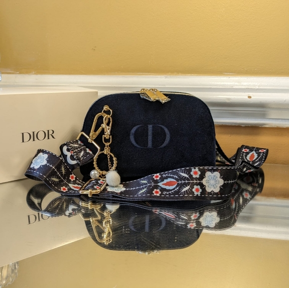 Dior pouch - Picture 5 of 14